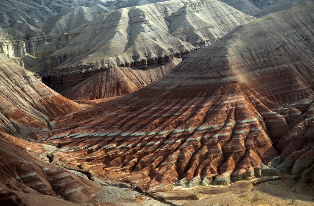 Aktau clay mountains, Altyn Emel National Park